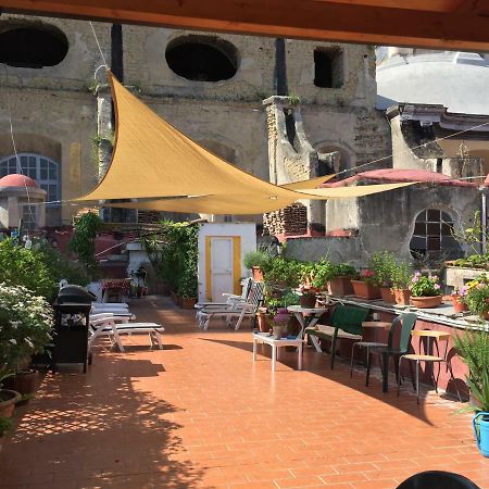 B&B La Terrazza Napoli Exterior foto