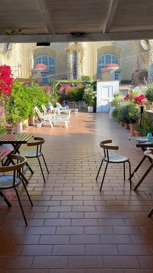 B&B La Terrazza Napoli Exterior foto
